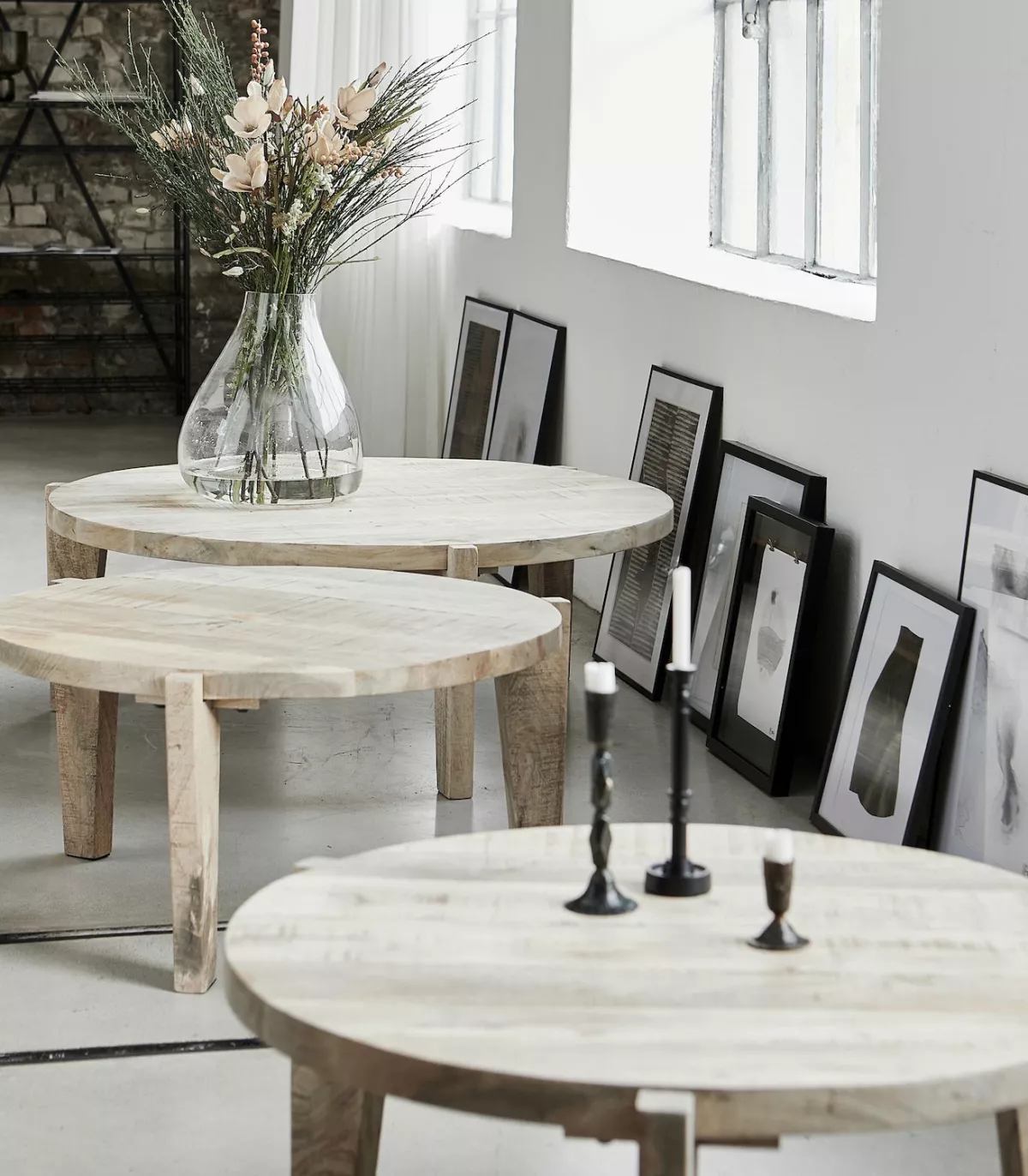 Mesa de centro redonda de madera de fresno natural estilo nórdico